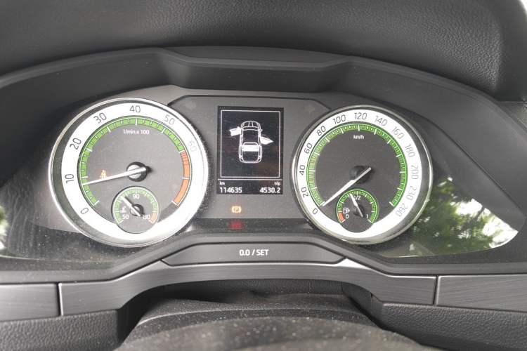 Used Skoda Superb 2018 TSI330 DSG Comfort Edition China V Standard Instrument Cluster