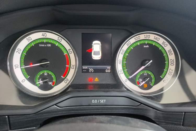Used Skoda Superb 2018 TSI330 DSG Luxury Edition China V Standard Instrument Cluster
