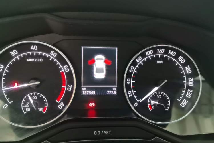 Used Skoda Superb 2018 TSI330 DSG Luxury Edition China V Standard Instrument Cluster