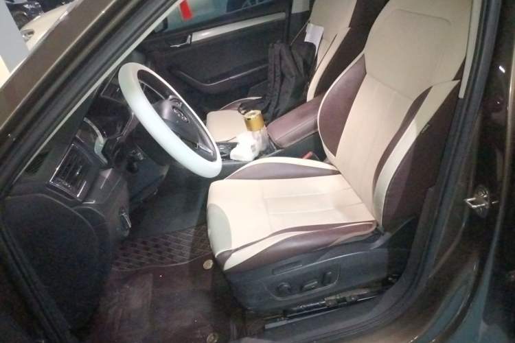 Used Skoda Superb 2018 TSI280 DSG Comfort Edition China VI Standard Left Front Seat