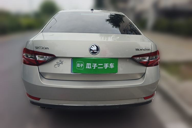 Used Skoda Superb 2018 TSI330 DSG Comfort Edition China V Standard Rear
