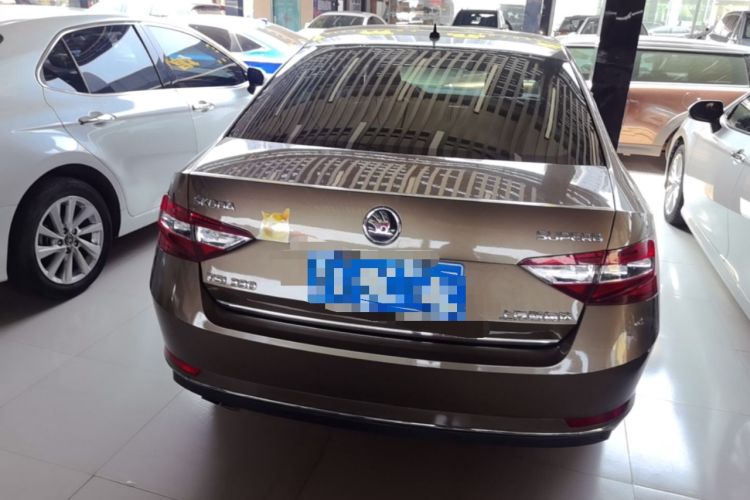Used Skoda Superb 2018 TSI330 DSG Luxury Edition China V Standard Rear