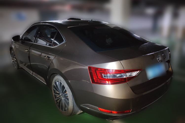 Used Skoda Superb 2018 TSI330 DSG Comfort Edition China V Standard Rear Left 45 Deg
