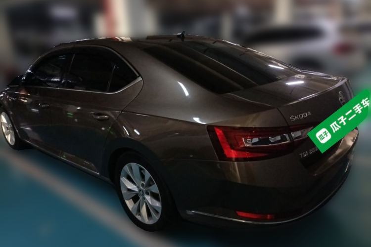Used Skoda Superb 2018 TSI280 DSG Comfort Edition China VI Standard Rear Left 45 Deg