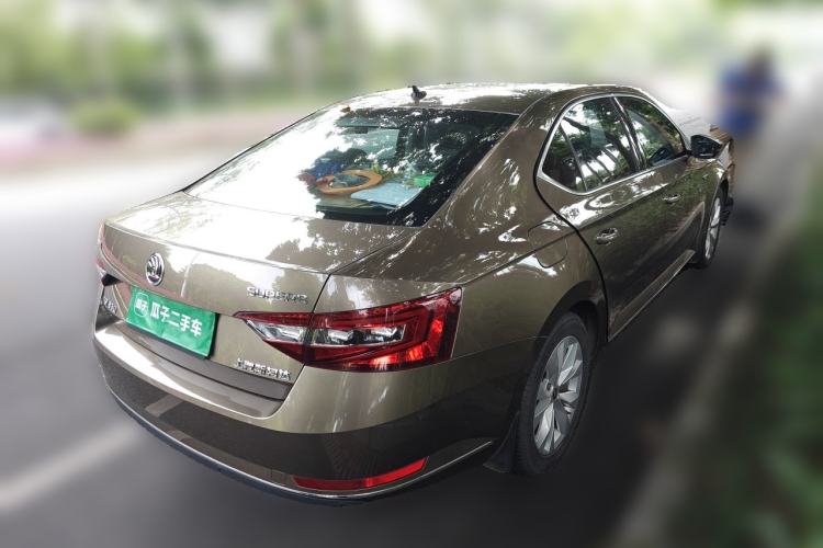Used Skoda Superb 2018 TSI330 DSG Comfort Edition China V Standard Rear Right 45 Deg