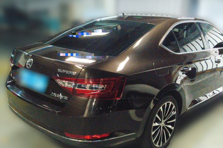 Used Skoda Superb 2018 TSI330 DSG Comfort Edition China V Standard Rear Right 45 Deg