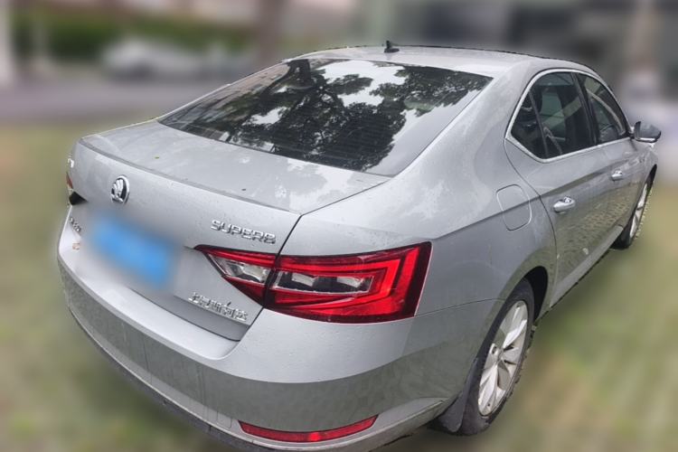Used Skoda Superb 2018 TSI330 DSG Comfort Edition China V Standard Rear Right 45 Deg
