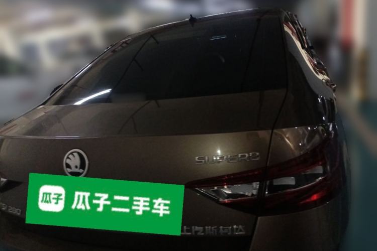 Used Skoda Superb 2018 TSI280 DSG Comfort Edition China VI Standard Rear