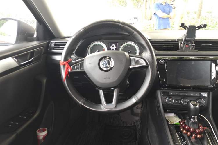 Used Skoda Superb 2018 TSI330 DSG Comfort Edition China V Standard Steering Wheel