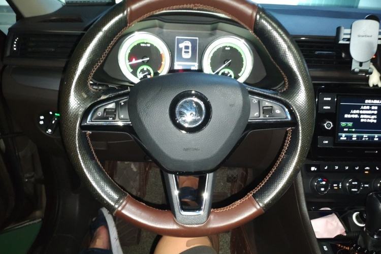 Used Skoda Superb 2018 TSI330 DSG Comfort Edition China V Standard Steering Wheel