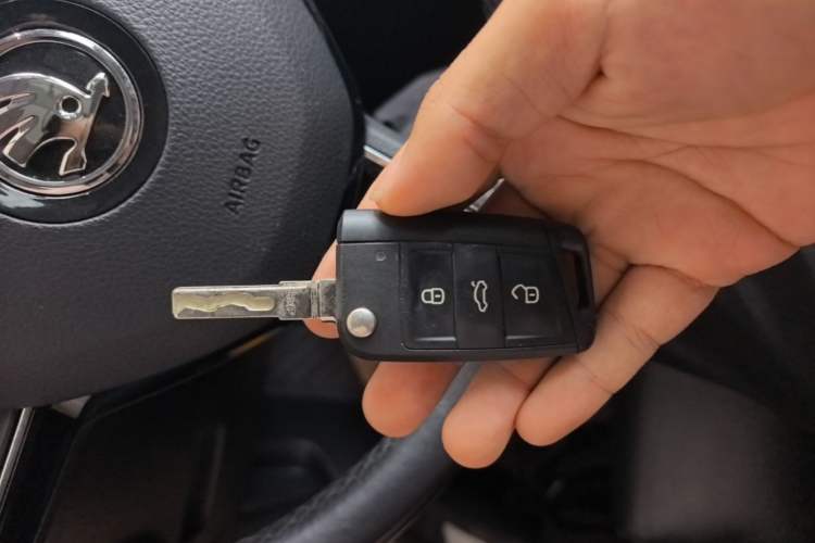 Used Skoda Superb 2018 TSI330 DSG Luxury Edition China V Standard Vehicle Key