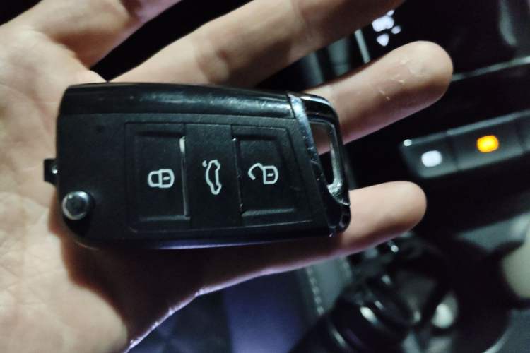Used Skoda Superb 2018 TSI330 DSG Comfort Edition China V Standard Vehicle Key