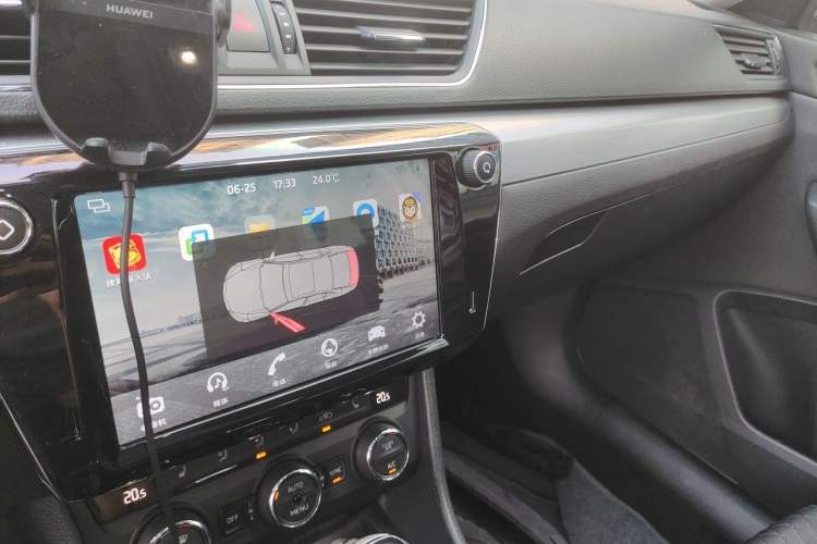 Used Skoda Superb 2018 TSI280 DSG Comfort Edition China V Standard Audio And AC Panel