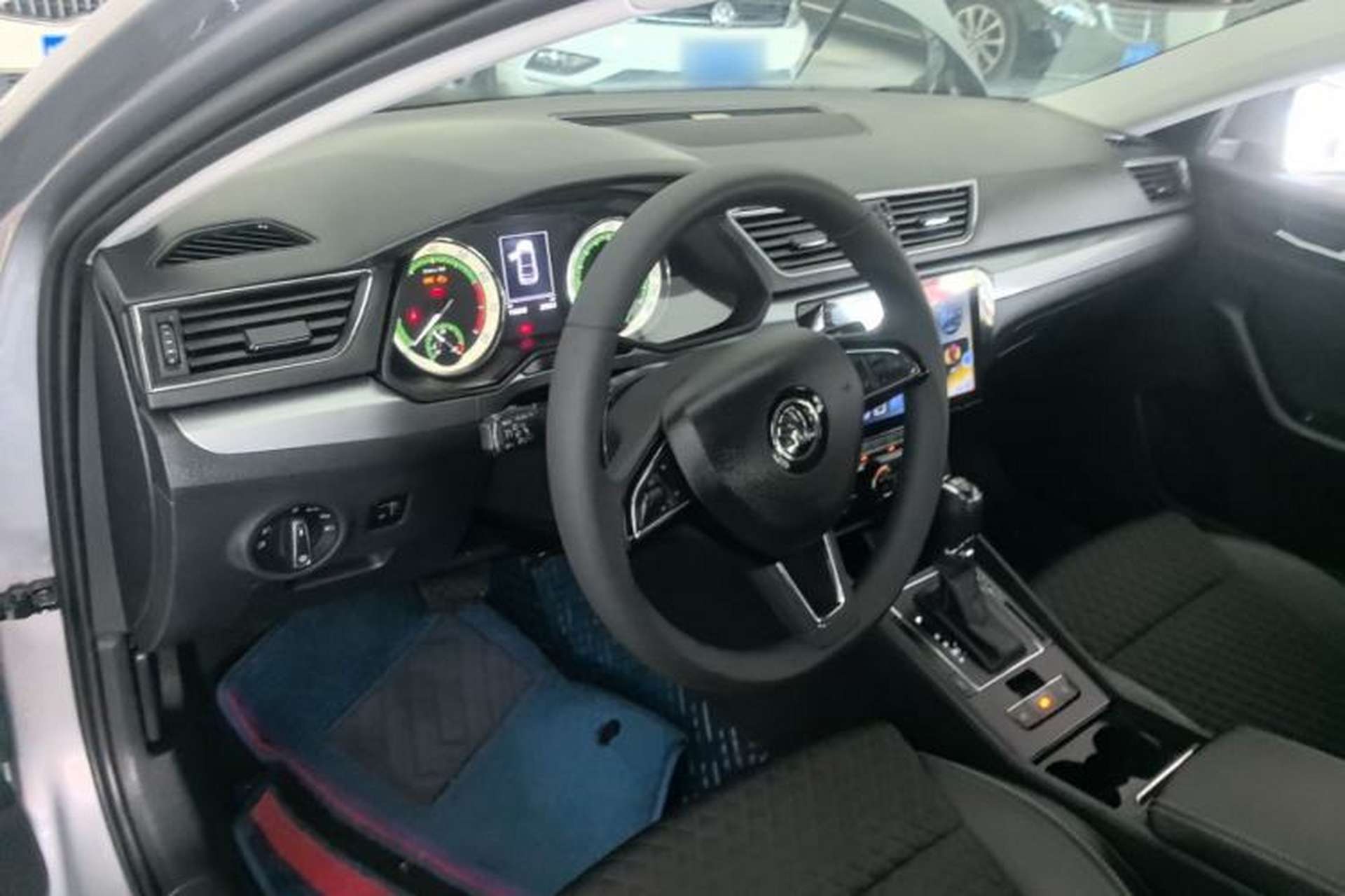 Used Skoda Superb 2018 TSI280 DSG Comfort Edition China V Standard Center Console