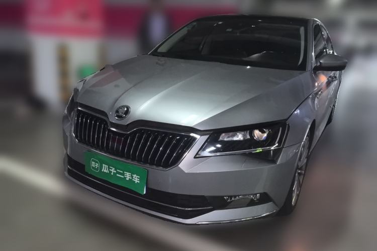 Used Skoda Superb 2018 TSI380 DSG Flagship Edition China V Standard Guazi used car, China used car export, Used car for sale, Used  cars, Cheapest cars for sale