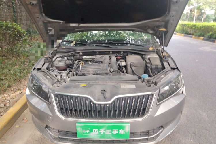 Used Skoda Superb 2018 TSI280 DSG Comfort Edition China V Standard Engine Bay