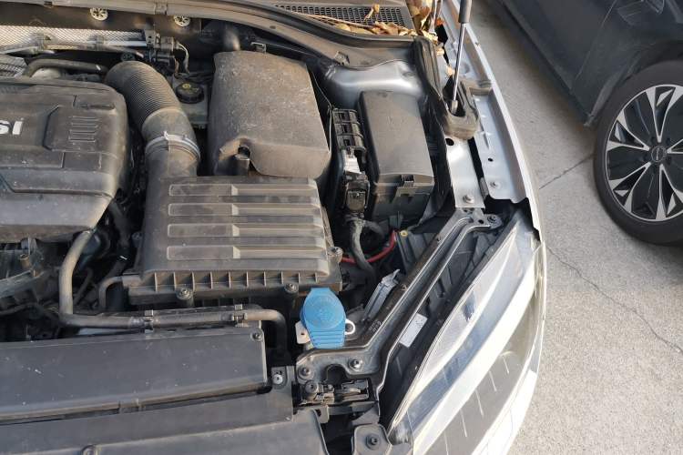 Used Skoda Superb 2018 TSI330 DSG Luxury Edition China V Standard Engine Bay Left