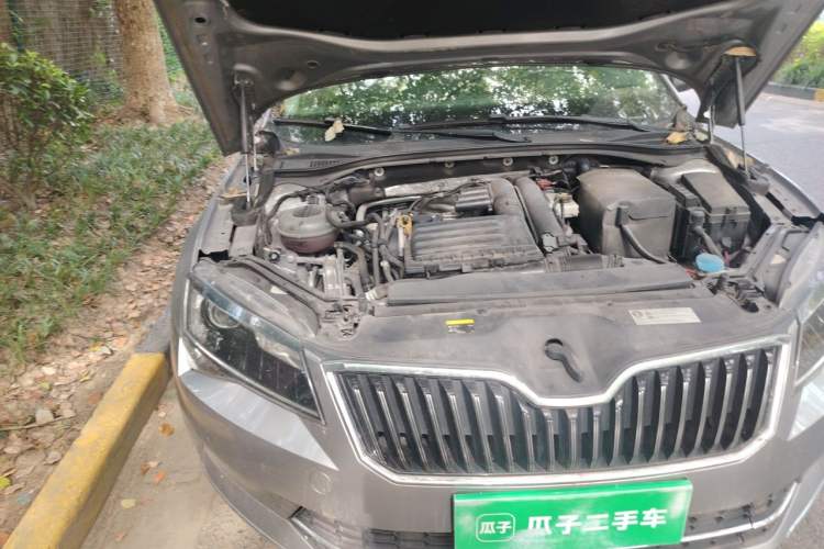 Used Skoda Superb 2018 TSI280 DSG Comfort Edition China V Standard Engine Bay Right