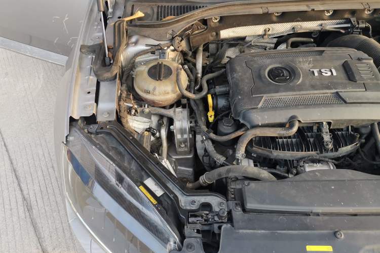 Used Skoda Superb 2018 TSI330 DSG Luxury Edition China V Standard Engine Bay Right