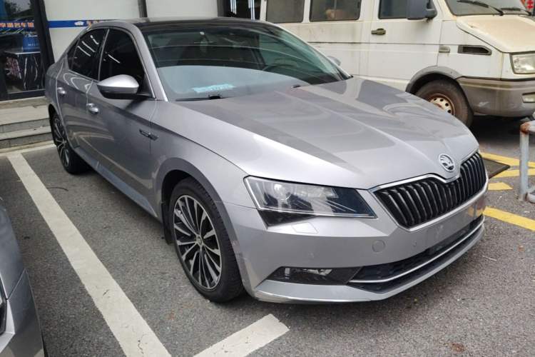 Used Skoda Superb 2018 TSI330 DSG Luxury Edition China V Standard Exterior 1