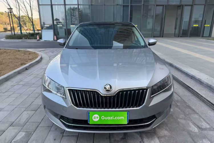 Used Skoda Superb 2018 TSI330 DSG Comfort Edition China V Standard Exterior 13
