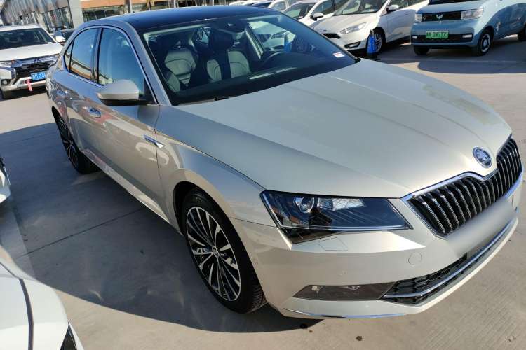 Used Skoda Superb 2018 TSI330 DSG Luxury Edition China V Standard Exterior 2