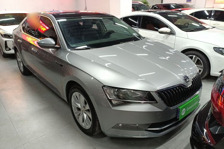 Used Skoda Superb 2018 TSI330 DSG Comfort Edition China V Standard Exterior 2