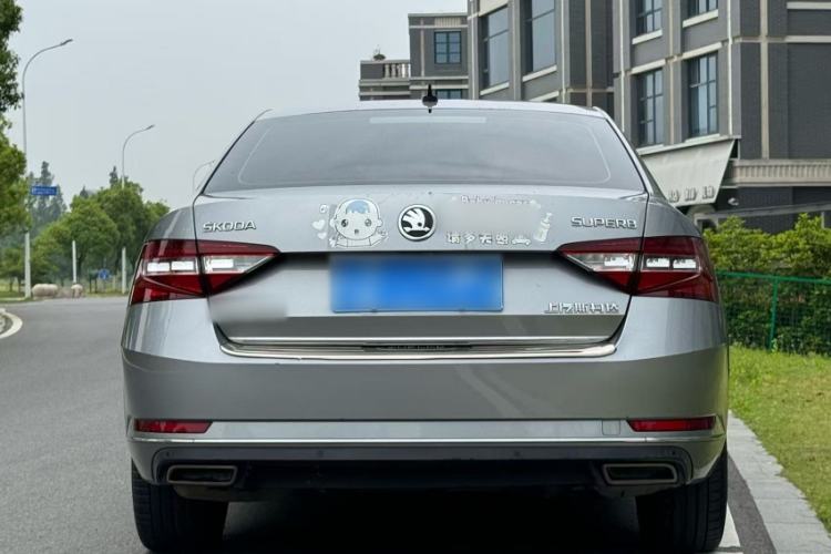 Used Skoda Superb 2018 TSI330 DSG Luxury Edition China V Standard Exterior 4