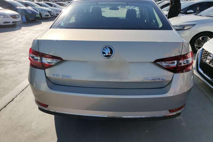 Used Skoda Superb 2018 TSI330 DSG Luxury Edition China V Standard Exterior 4