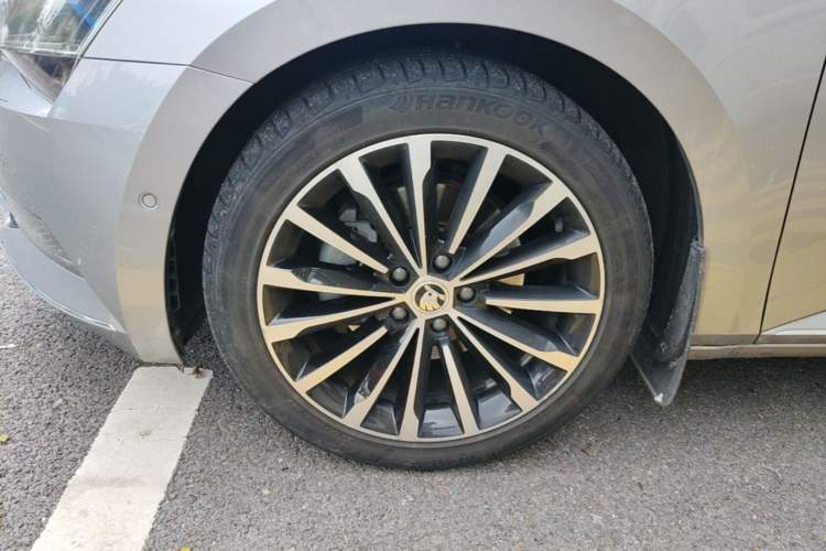 Used Skoda Superb 2018 TSI330 DSG Luxury Edition China V Standard Exterior 4