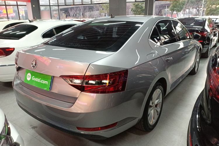 Used Skoda Superb 2018 TSI330 DSG Comfort Edition China V Standard Exterior 5