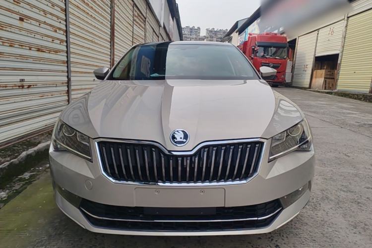 Used Skoda Superb 2018 TSI330 DSG Comfort Edition China V Standard Front