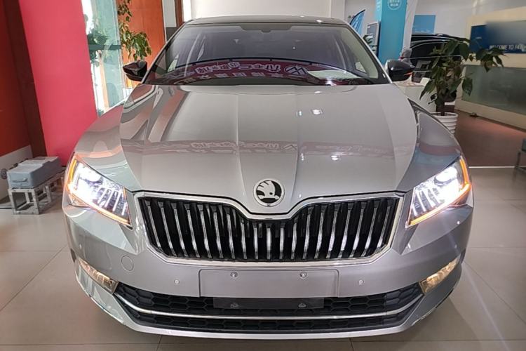 Used Skoda Superb 2018 TSI280 DSG Comfort Edition China V Standard Front