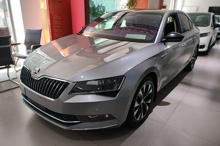 Used Skoda Superb 2018 TSI280 DSG Comfort Edition China V Standard Guazi used car, China used car export, Used car for sale, Used cars, Cheapest cars for sale