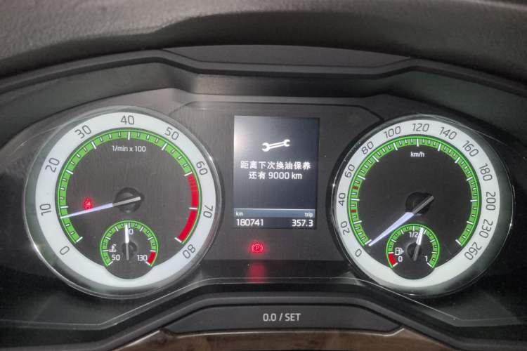 Used Skoda Superb 2018 TSI380 DSG Flagship Edition China V Standard Instrument Cluster