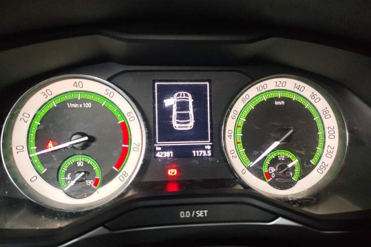 Used Skoda Superb 2018 TSI280 DSG Comfort Edition China V Standard Instrument Cluster