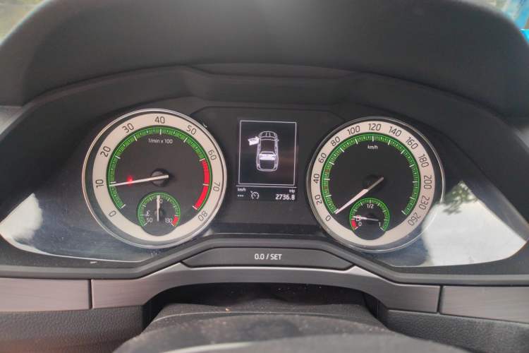 Used Skoda Superb 2018 TSI280 DSG Comfort Edition China V Standard Instrument Cluster