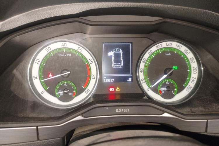 Used Skoda Superb 2018 TSI280 DSG Comfort Edition China V Standard Instrument Cluster