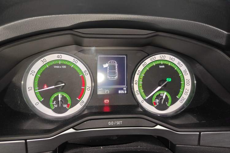 Used Skoda Superb 2018 TSI330 DSG Comfort Edition China V Standard Instrument Cluster