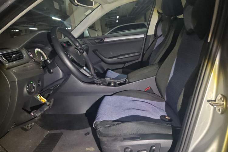 Used Skoda Superb 2018 TSI280 DSG Comfort Edition China V Standard Left Front Seat