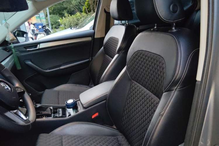 Used Skoda Superb 2018 TSI280 DSG Comfort Edition China V Standard Left Front Seat