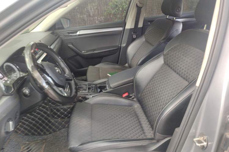 Used Skoda Superb 2018 TSI280 DSG Comfort Edition China V Standard Left Front Seat