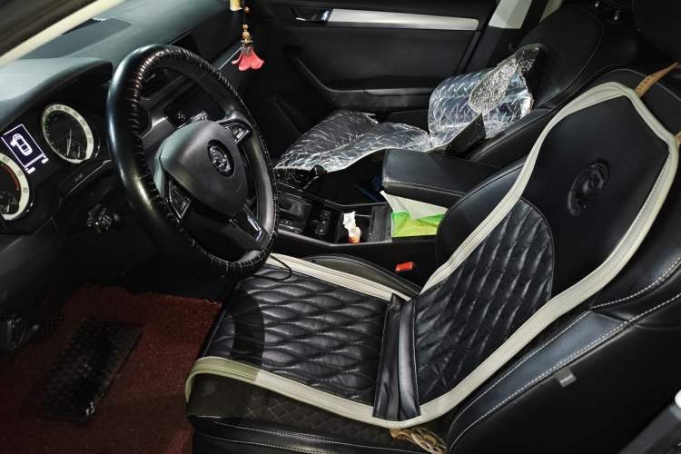 Used Skoda Superb 2018 TSI330 DSG Comfort Edition China V Standard Left Front Seat