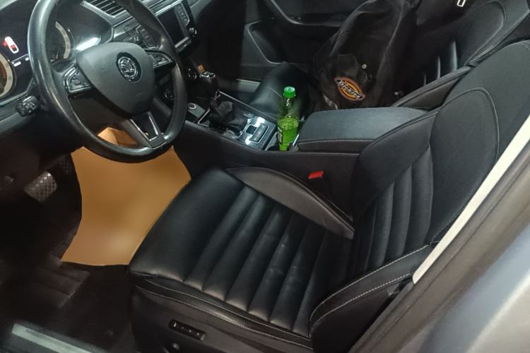 Used Skoda Superb 2018 TSI330 DSG Luxury Edition China V Standard Left Front Seat