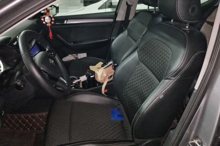 Used Skoda Superb 2018 TSI330 DSG Comfort Edition China V Standard Left Front Seat