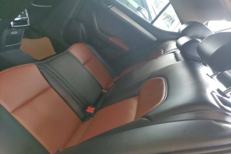 Used Skoda Superb 2018 TSI280 Manual Standard Edition China V Standards Left Rear Seat