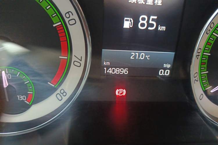 Used Skoda Superb 2018 TSI330 DSG Luxury Edition China V Standard Odometer Close Up