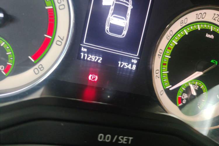 Used Skoda Superb 2018 TSI280 DSG Comfort Edition China V Standard Odometer Close Up