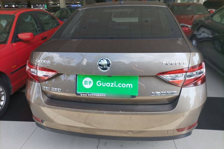 Used Skoda Superb 2018 TSI280 Manual Standard Edition China V Standards Rear
