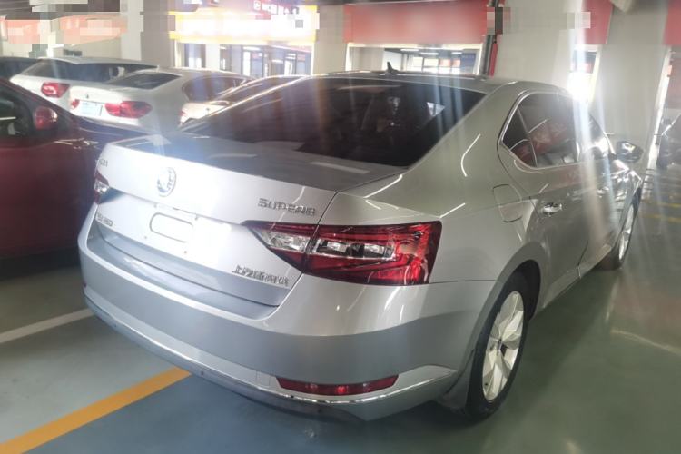 Used Skoda Superb 2018 TSI280 DSG Comfort Edition China V Standard Rear Right 45 Deg